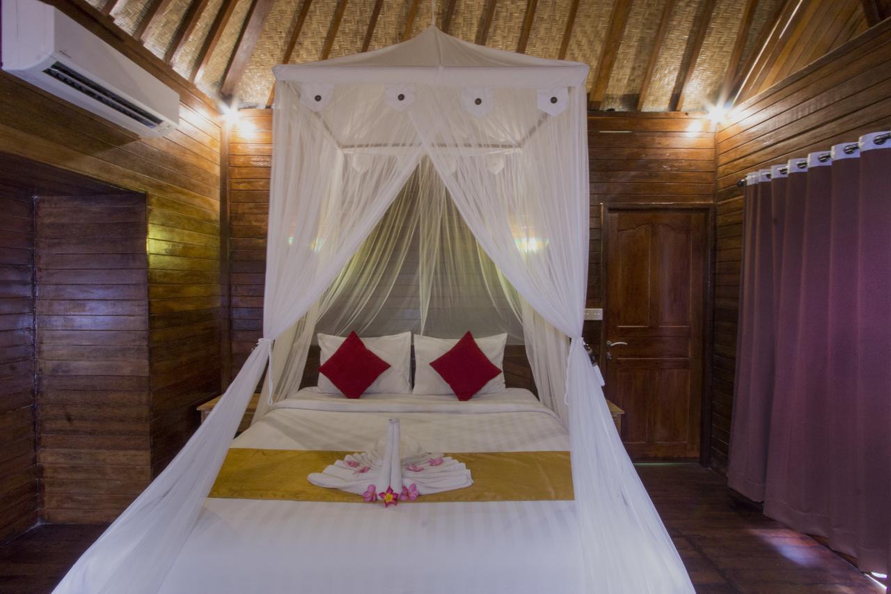 Amora Hut'S Lembongan Kültér fotó